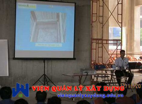 Học phí lớp học chứng chỉ an toàn làm việc trên cao là 500.000VNĐ/học viên Học phí lớp học chứng chỉ an toàn làm việc trên cao là 500.000VNĐ/học viên